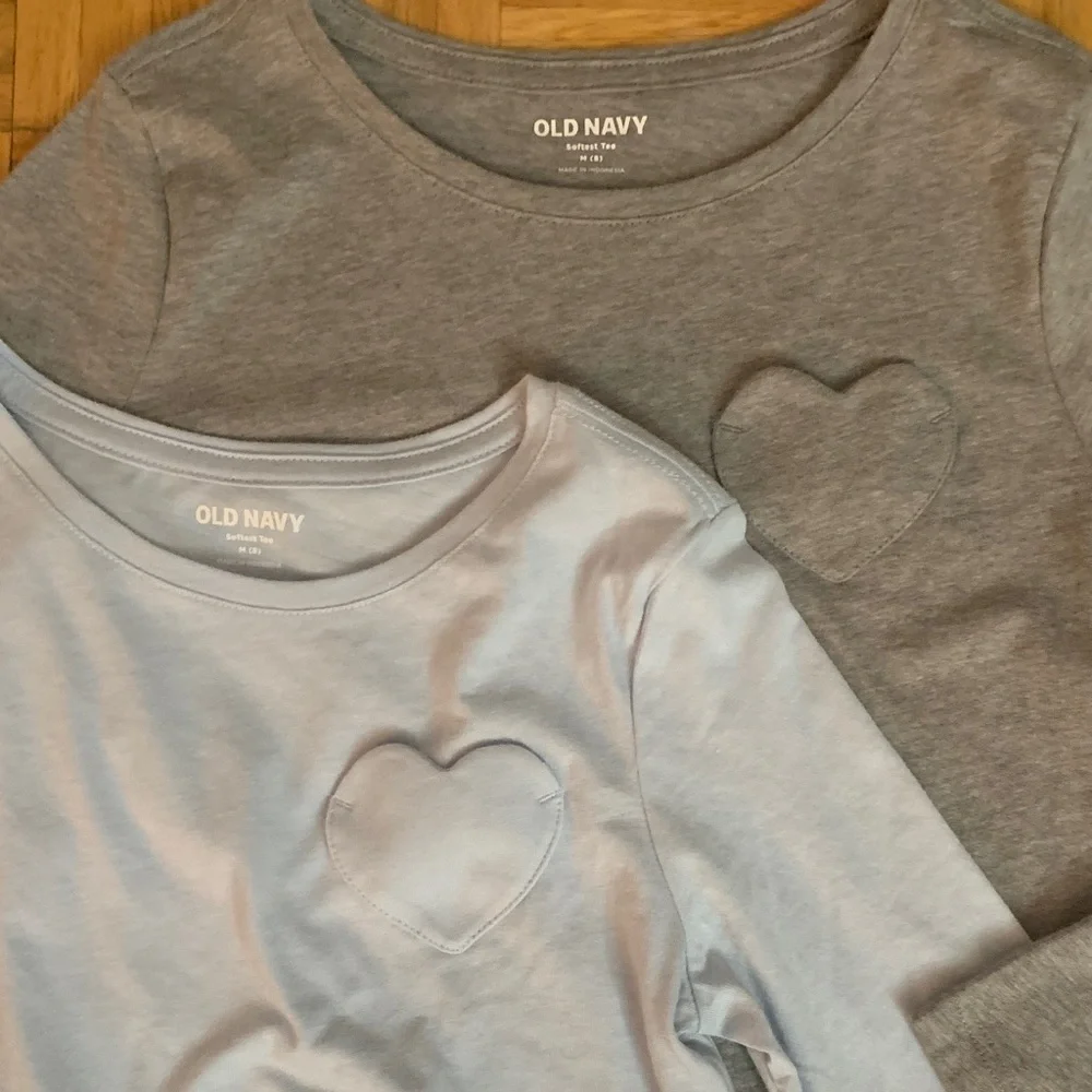 NWT Bundle Girls Size 8 (Medium) - 3 Piece Set - 2 Tops, Black Leggings - Picture 2 of 6